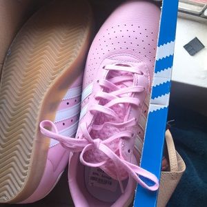 adidas Shoes - Pink adidas adidas Shoes - Pink adidas